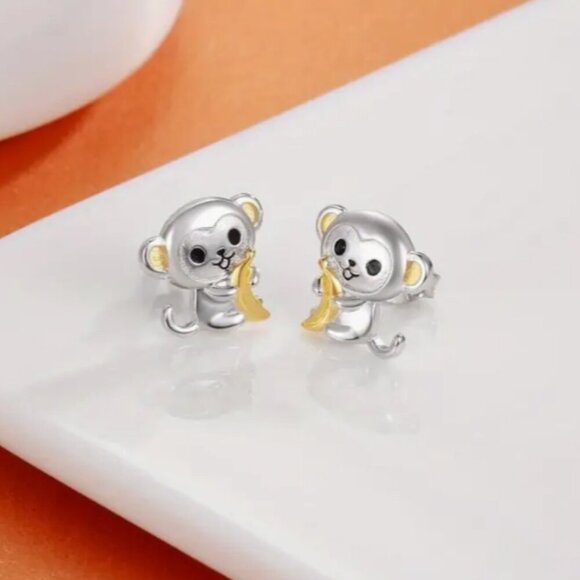 Cute Cartoon Monkey & Banana Stud Enamel Fashion Earrings set - Picture 4 of 4